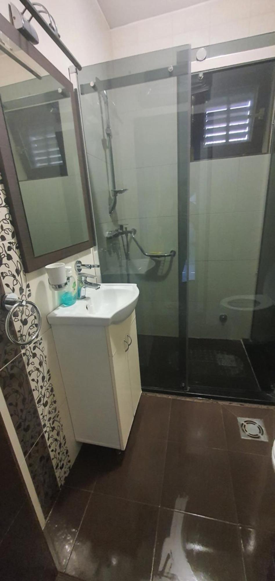 Silver Rose Apartman Hotel Veliko Gradiste Ngoại thất bức ảnh